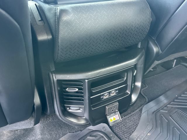 Used 2021 RAM 1500 Laramie AWD/4WD image 15