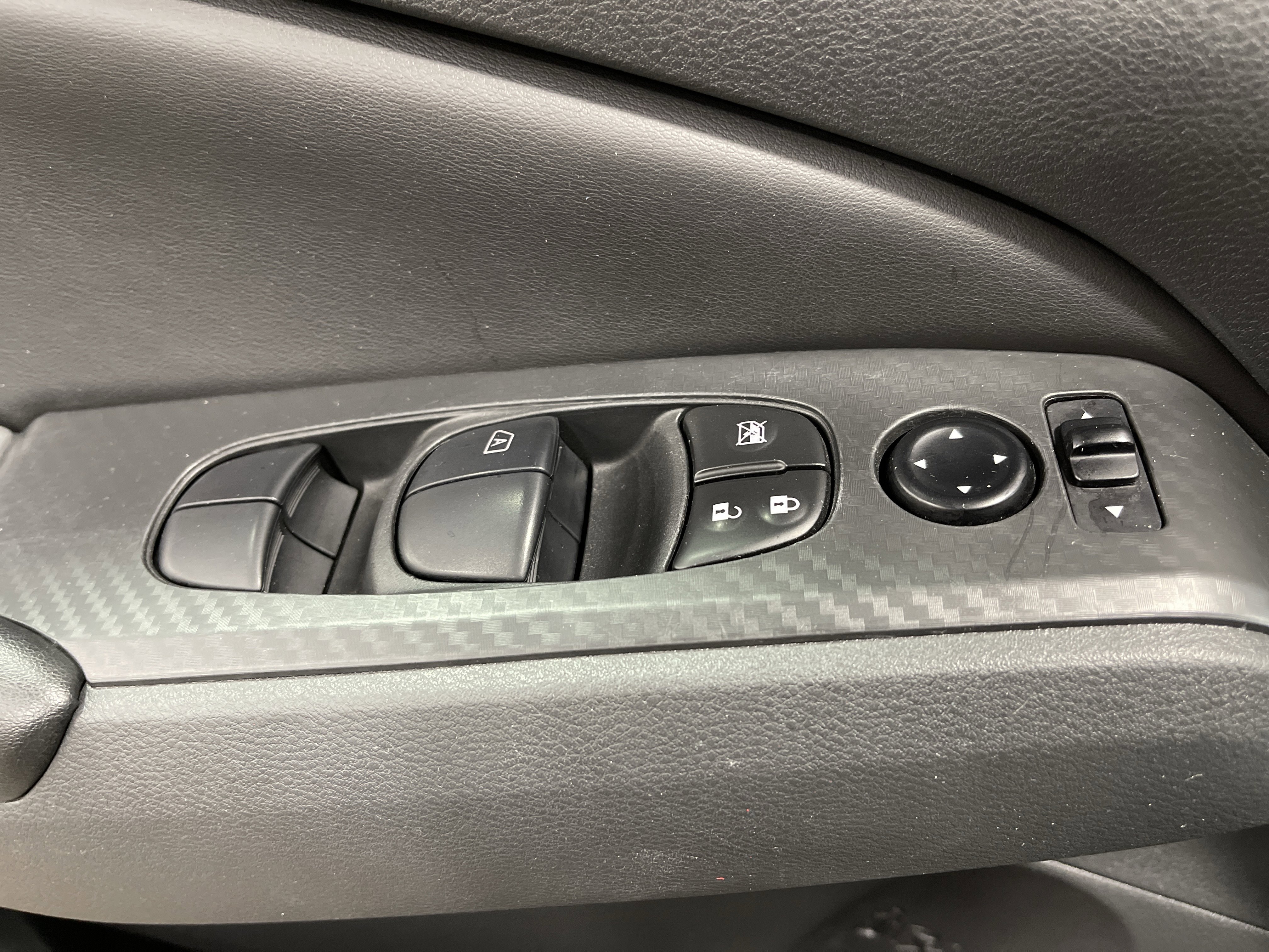 Used 2024 Nissan Altima 2.5 S image 8