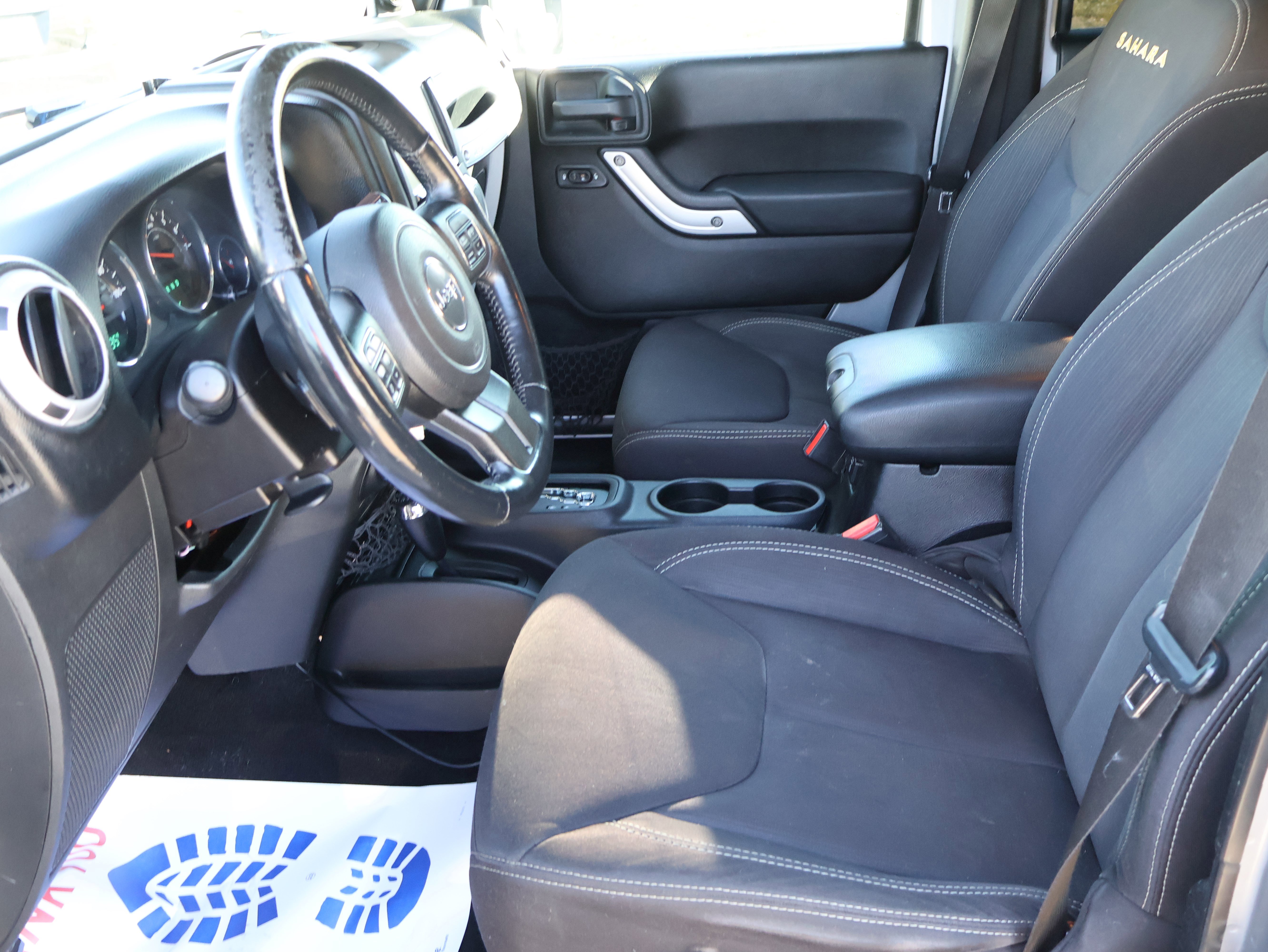 Used 2013 Jeep Wrangler Unlimited Sahara w/ Dual Top Group image 44