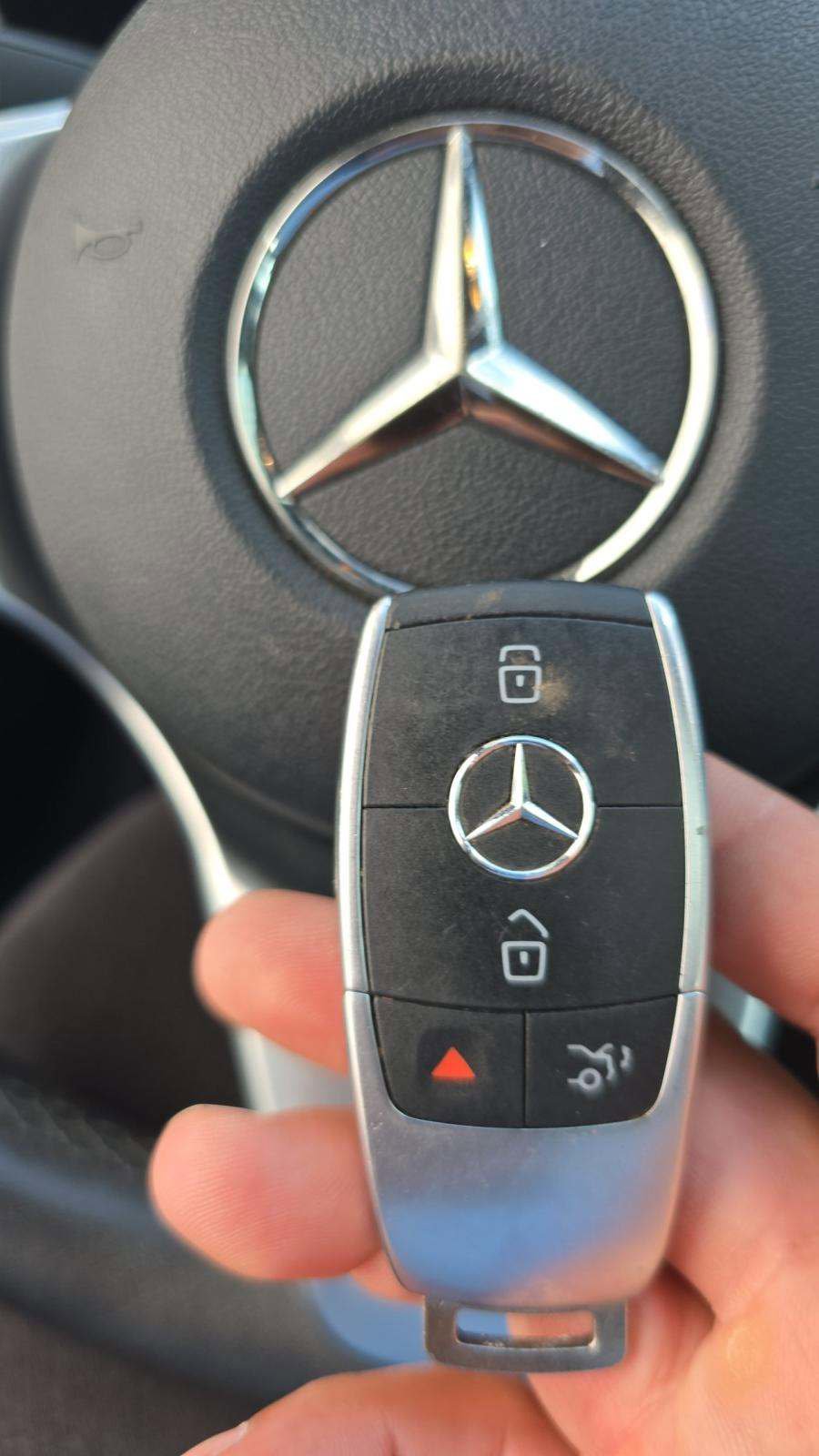 Used 2019 Mercedes-Benz C 300 Sedan w/ Premium Package image 28