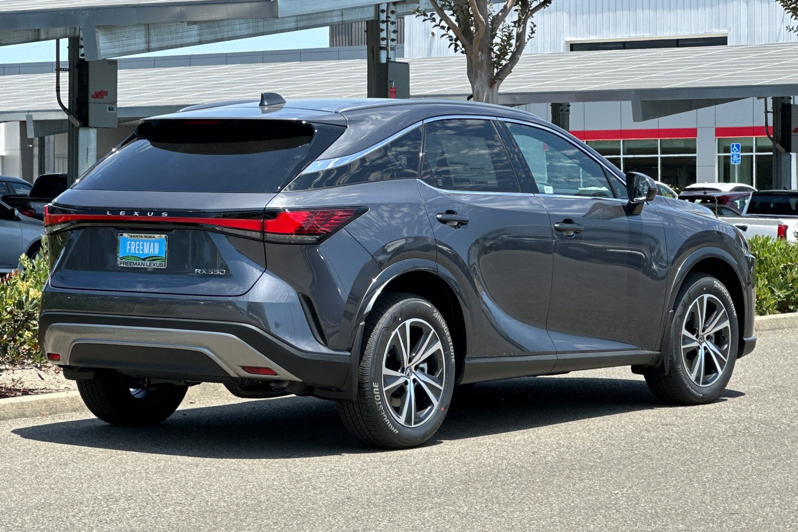 New 2025 Lexus RX 350 Premium image 4