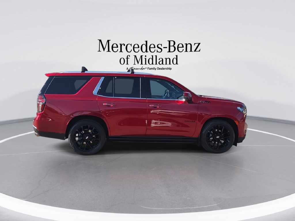 Used 2024 Chevrolet Tahoe High Country AWD/4WD image 9