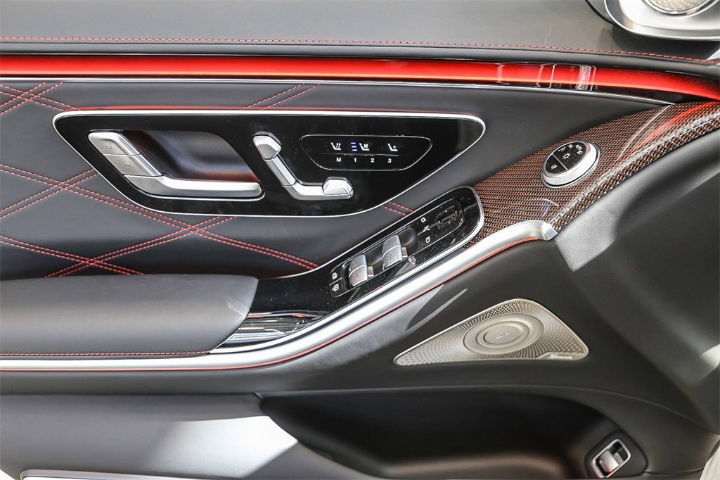 Used 2024 Mercedes-Benz S 63 AMG S image 32