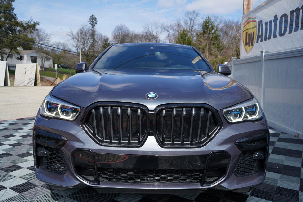 Used 2022 BMW X6 xDrive40i w/ Executive Package AWD/4WD image 15