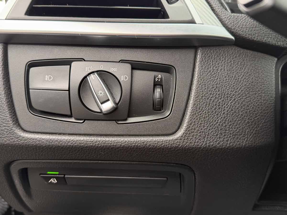 Used 2019 BMW 430i xDrive Coupe w/ M Sport Package image 35