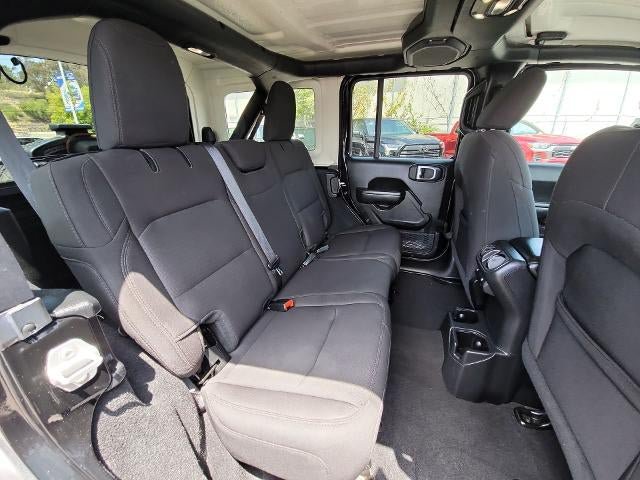 Used 2022 Jeep Wrangler Unlimited Sport AWD/4WD image 25
