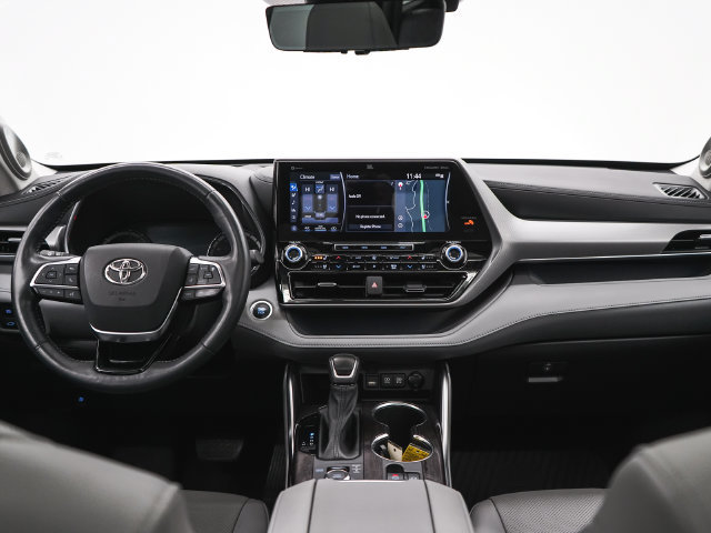 Used 2021 Toyota Highlander Platinum AWD/4WD image 45