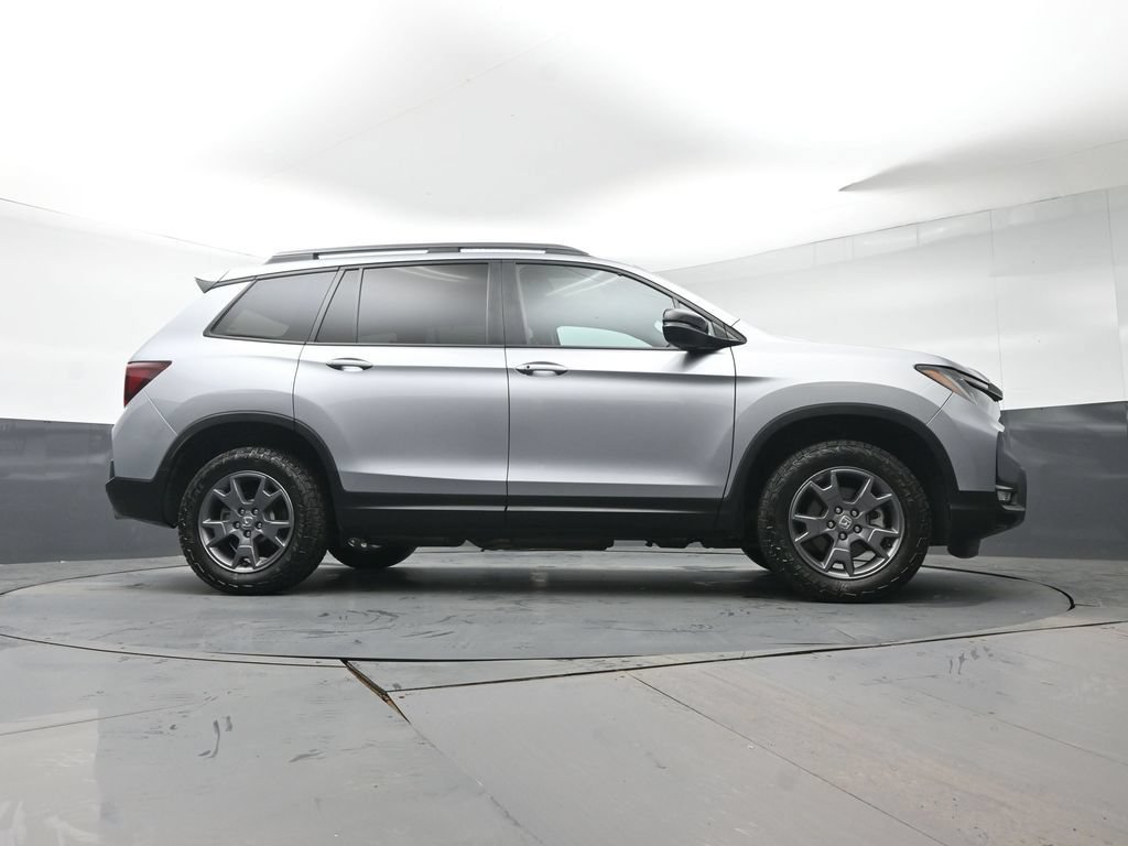 Certified 2024 Honda Passport TrailSport image 36