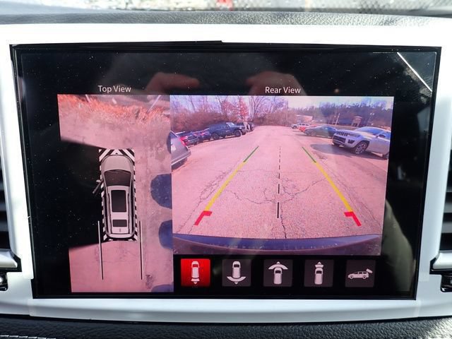 New 2026 Chrysler Pacifica Select AWD/4WD image 20