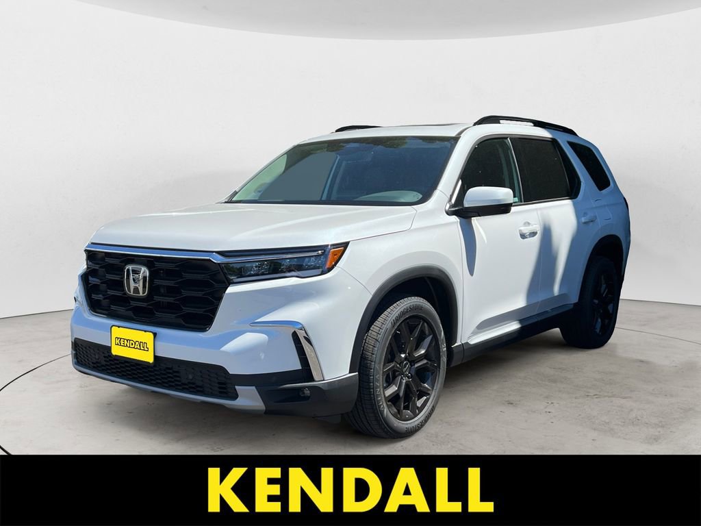 Used 2025 Honda Pilot Touring