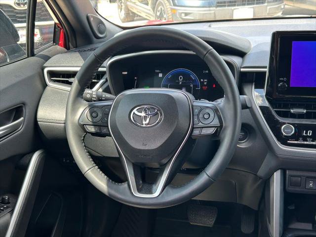 Certified 2024 Toyota Corolla Cross AWD Hybrid w/ Convenience Package image 40
