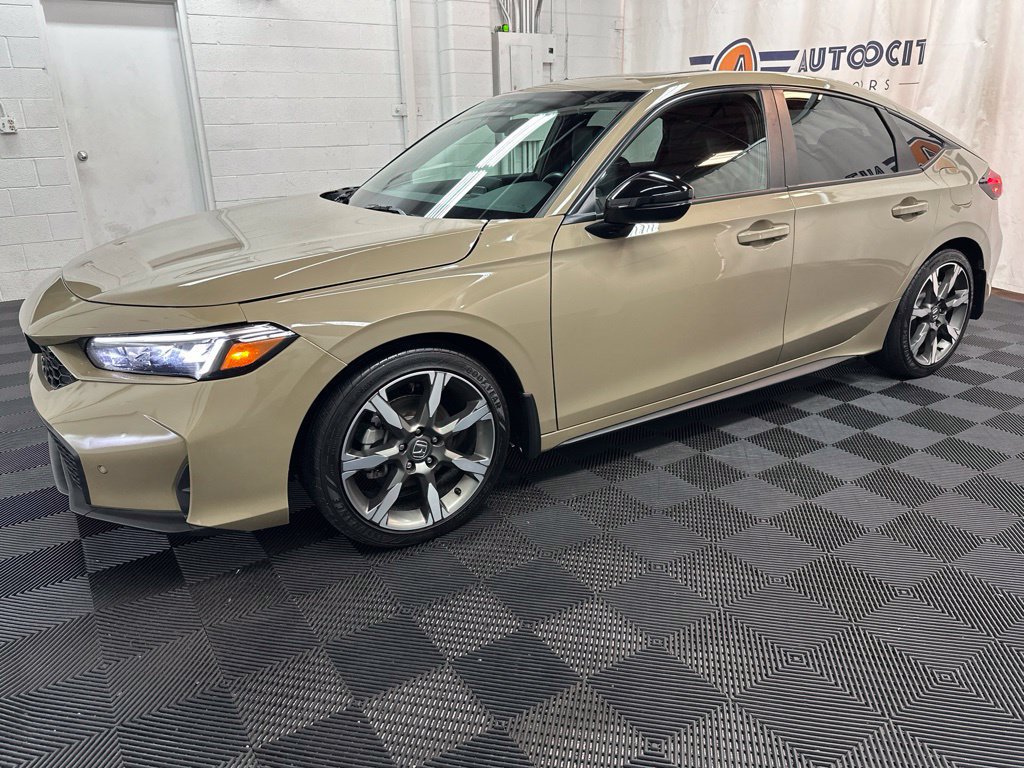 Used 2025 Honda Civic Sport Touring image 5