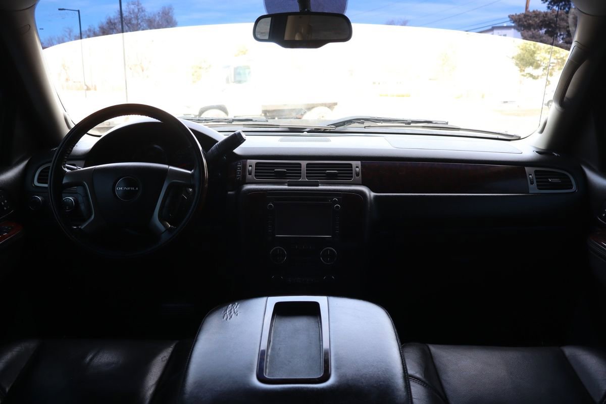 Used 2014 GMC Sierra 2500 Denali image 16