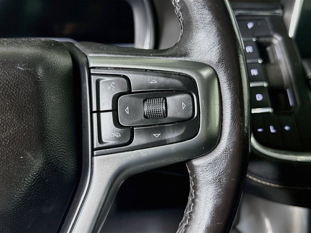 Used 2023 Chevrolet Suburban Premier AWD/4WD image 14