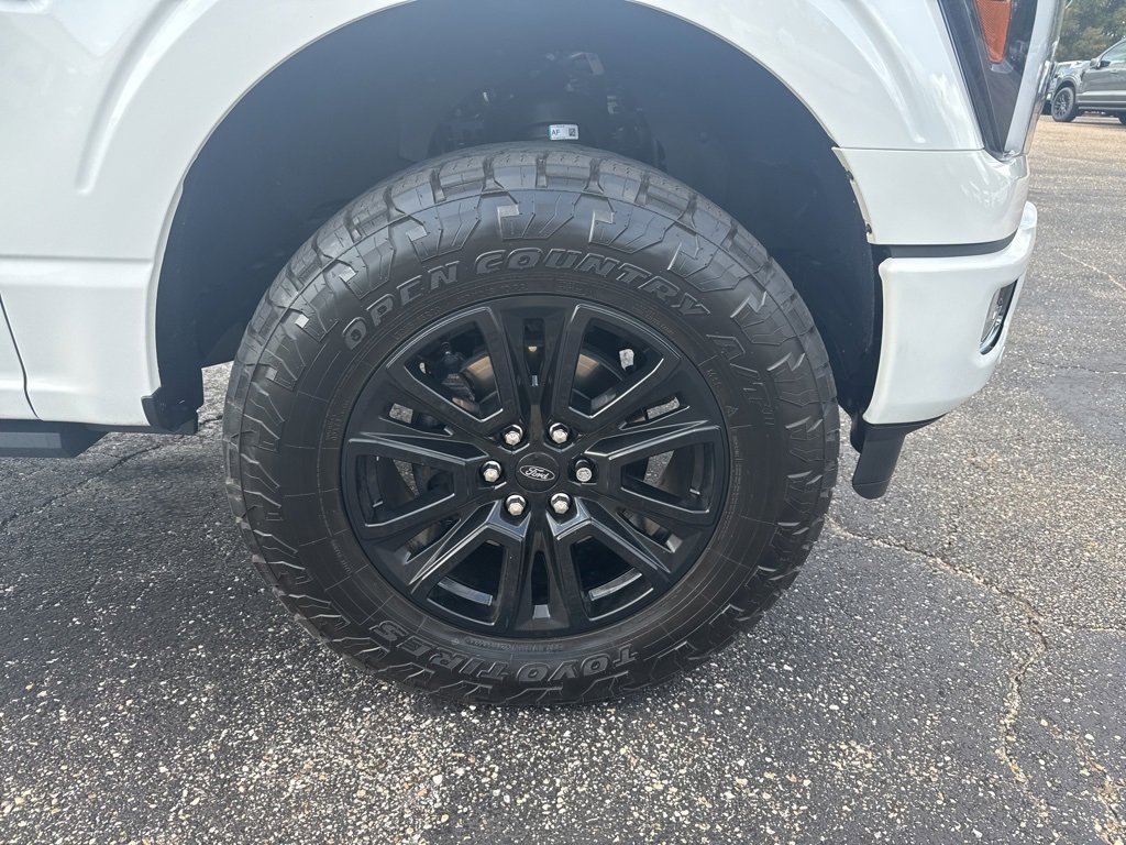 Used 2025 Ford F150 Platinum w/ Equipment Group 702A High image 26