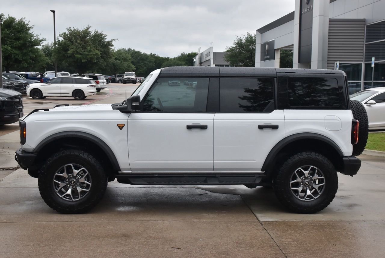 Certified 2024 Ford Bronco Badlands AWD/4WD image 12