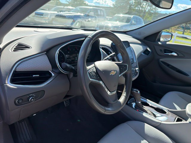Used 2016 Chevrolet Malibu LT w/ Driver Confidence Package FWD image 15