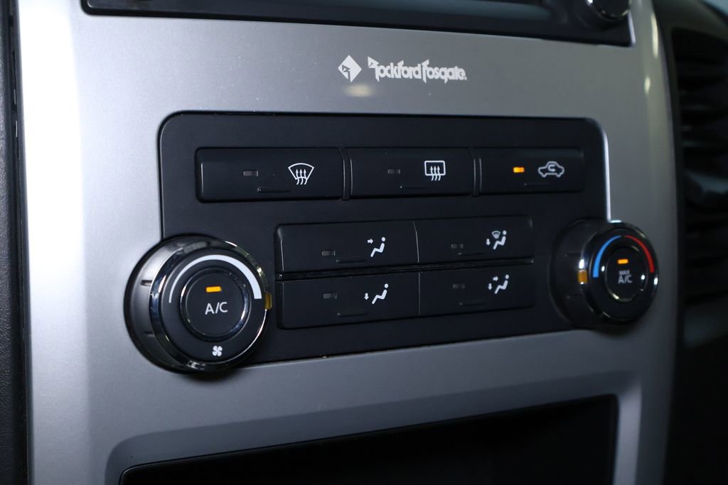 Used 2014 Nissan Titan PRO-4X w/ Pro-4x Luxury Package image 31