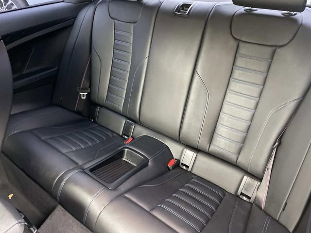 Used 2024 BMW M2 w/ Lighting Package RWD image 32