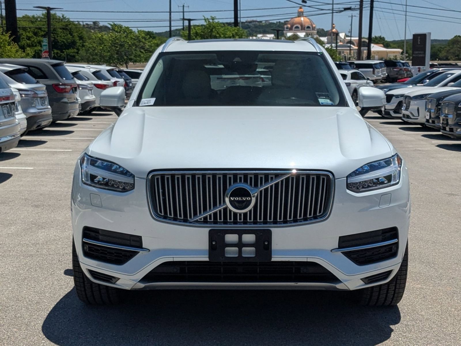 Used 2017 Volvo XC90 T8 Inscription w/ Vision Package AWD/4WD image 6