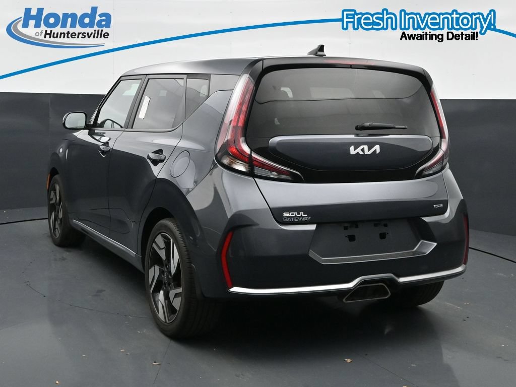 Used 2023 Kia Soul GT-Line FWD image 7