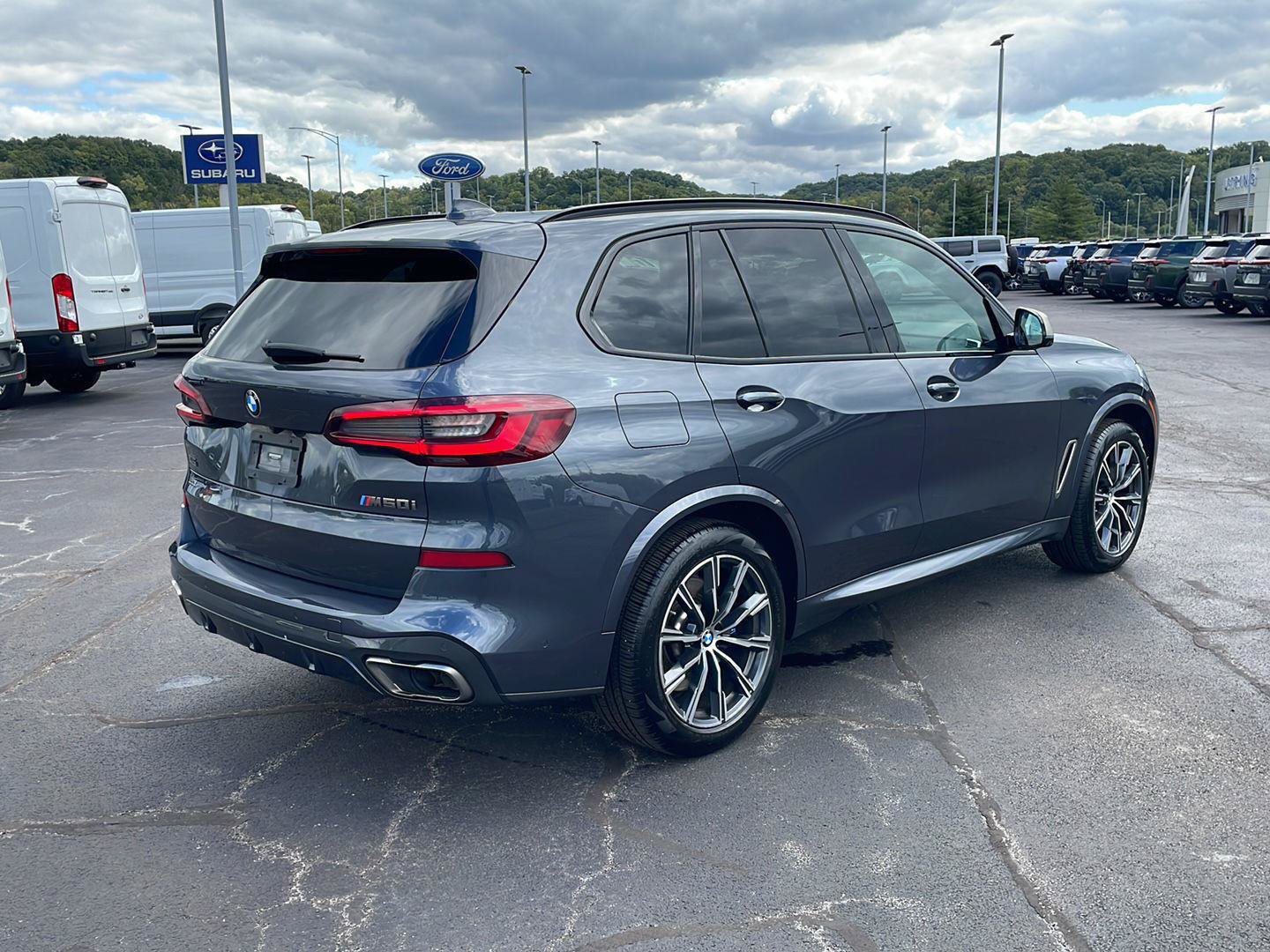 Used 2021 BMW X5 M50i AWD/4WD image 5