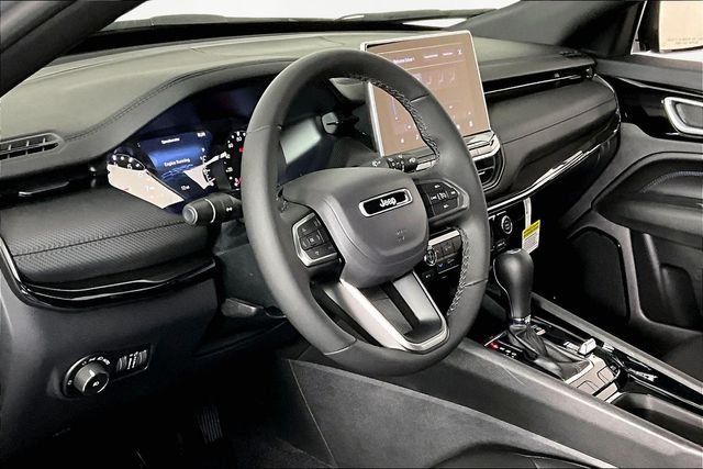 New 2026 Jeep Compass Latitude AWD/4WD image 8