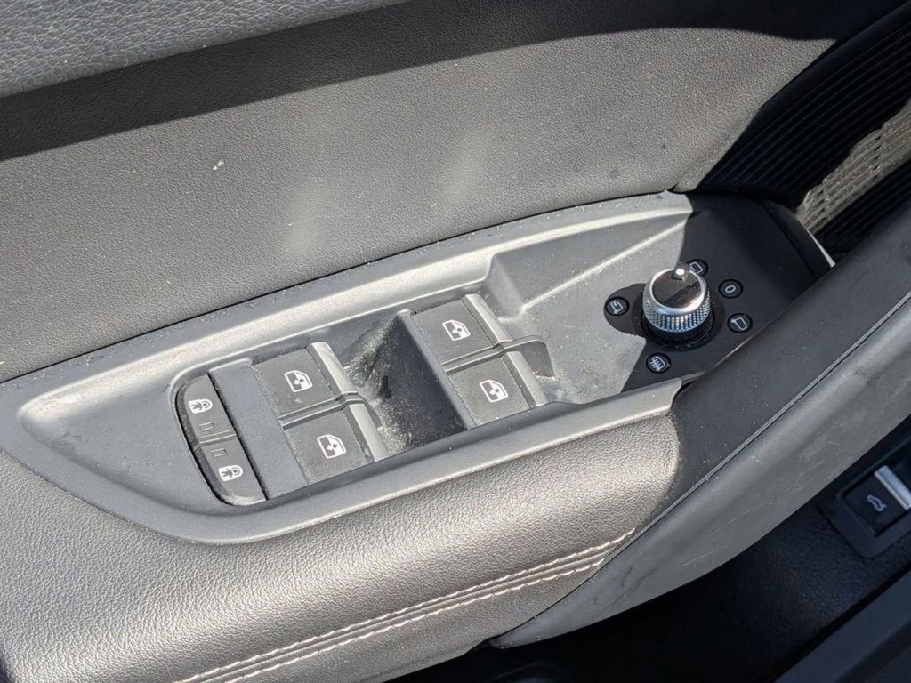 Used 2024 Audi Q5 2.0T Premium Plus image 13