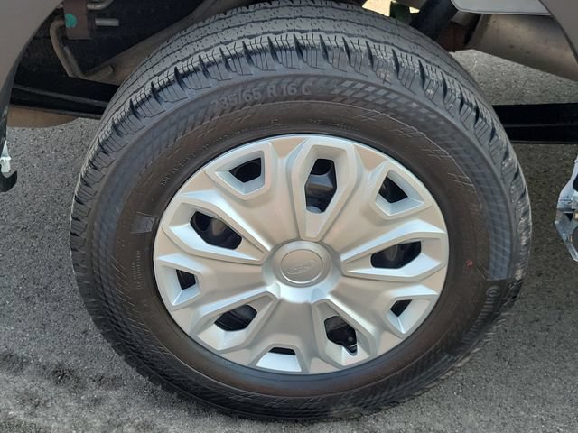 Certified 2025 Ford Transit 250 Low Roof w/ Exterior Upgrade Package RWD image 30