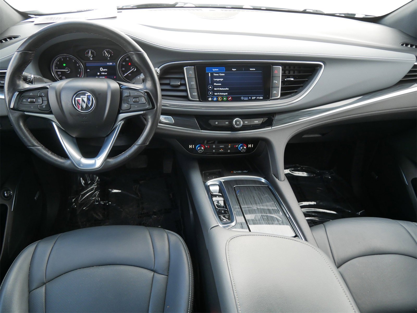 Used 2022 Buick Enclave Essence w/ Sport Touring Edition image 12