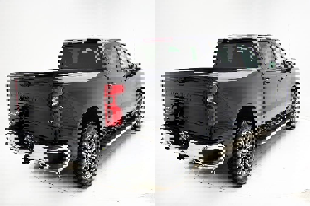 Used 2022 Chevrolet Silverado 1500 LT image 9