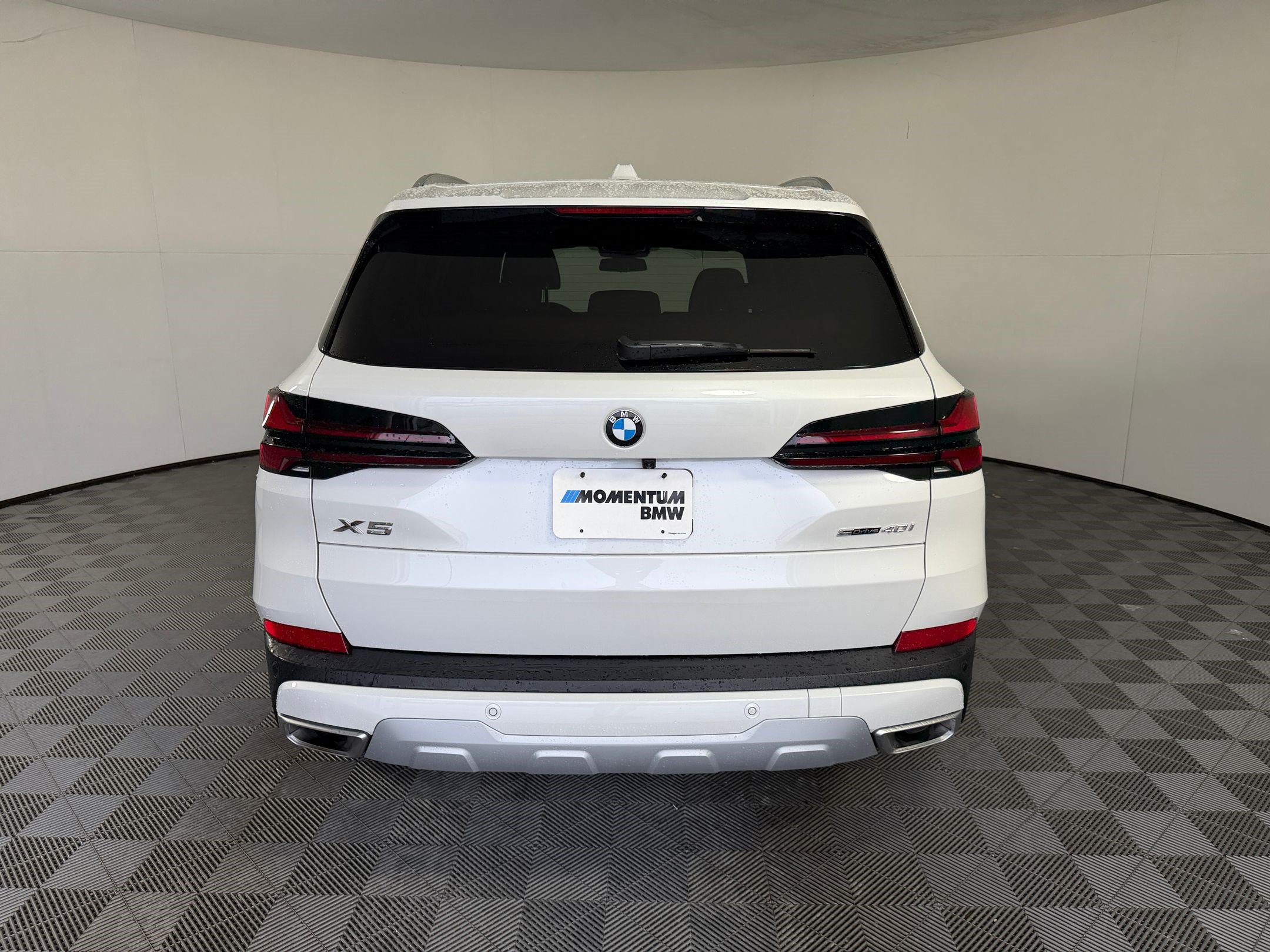 Certified 2026 BMW X5 sDrive40i w/ Climate Comfort Package RWD image 10