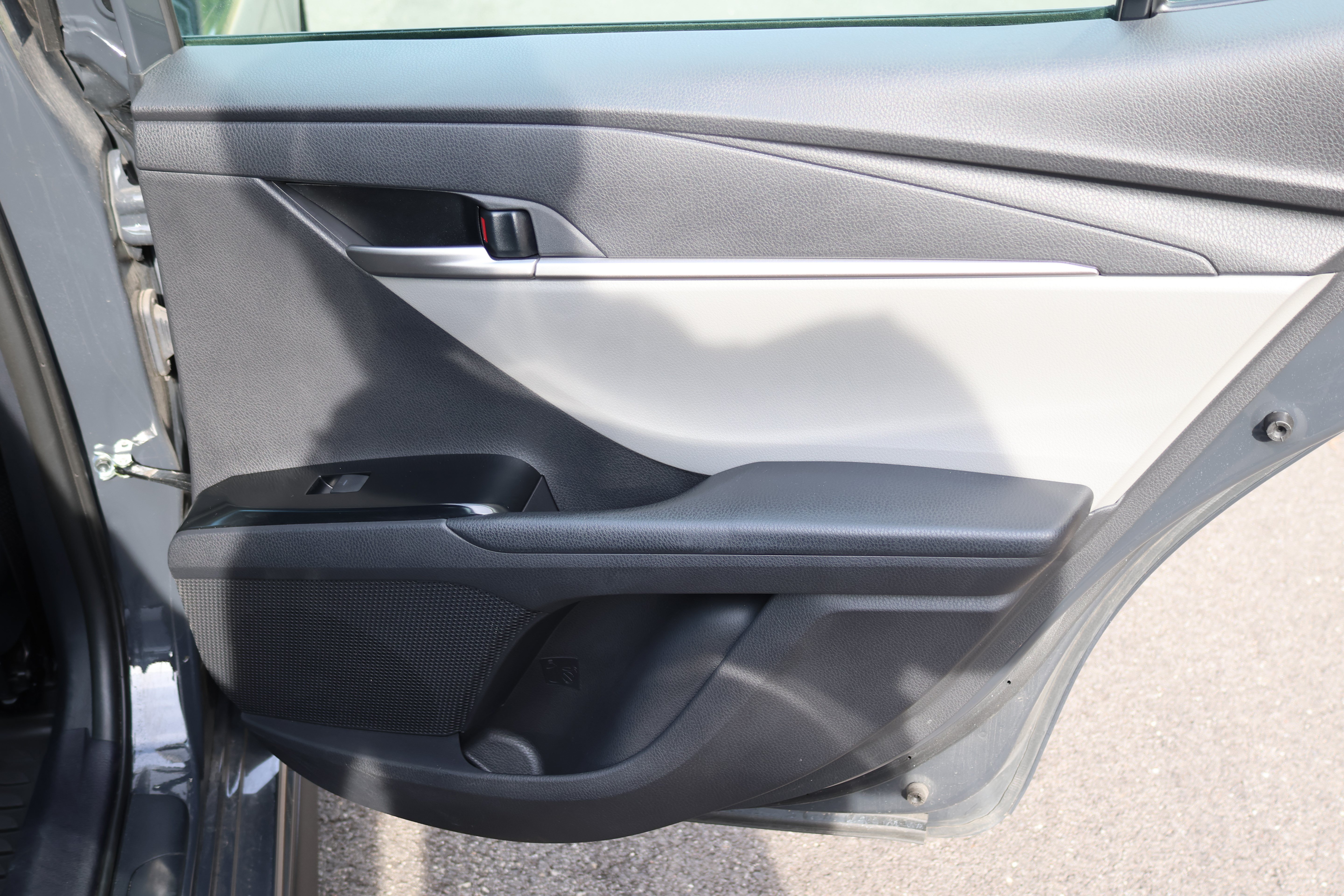 Certified 2025 Toyota Camry SE FWD image 16