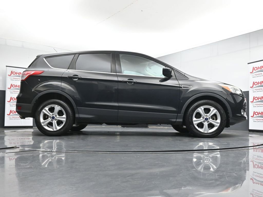Used 2015 Ford Escape SE image 39