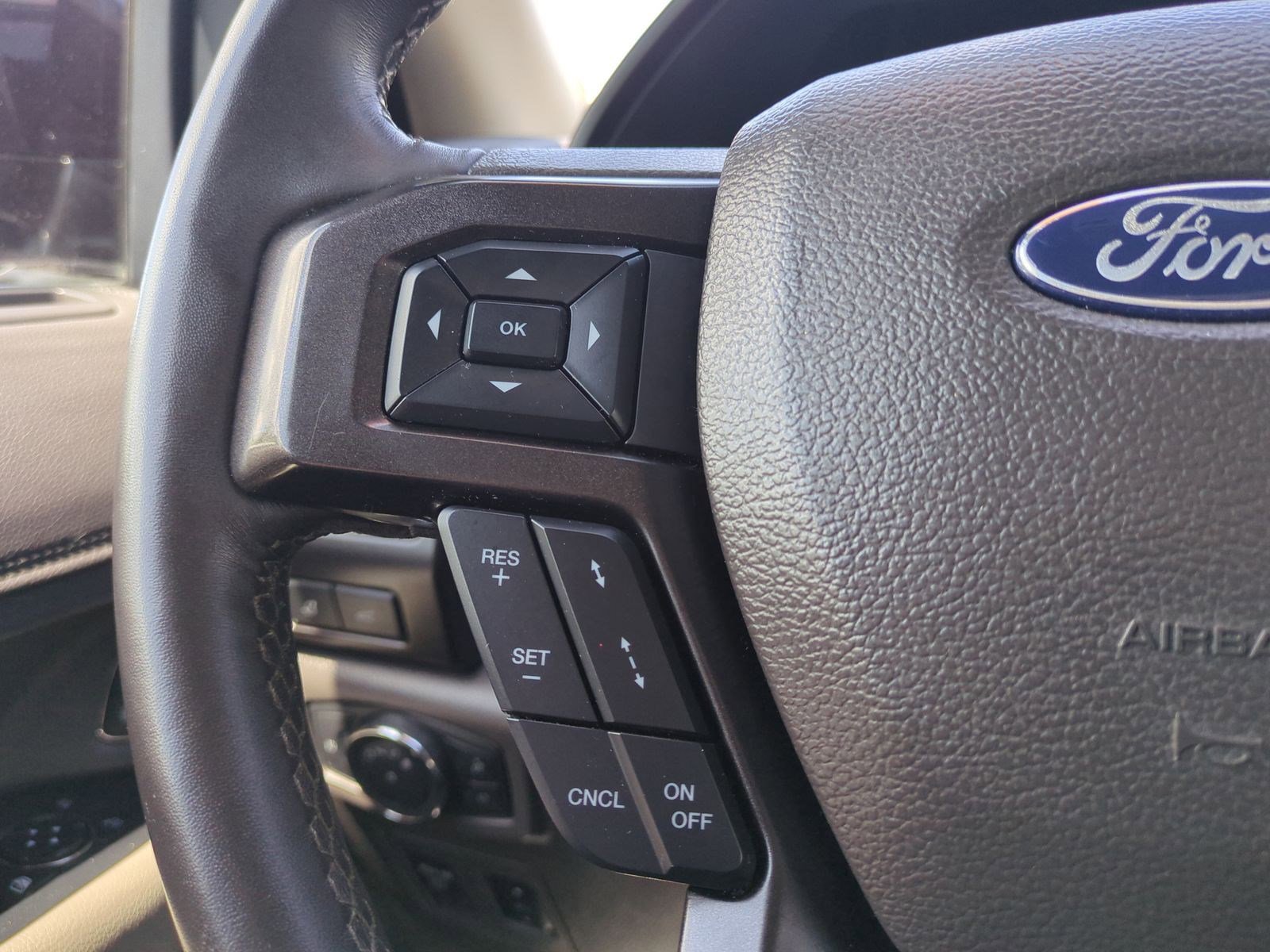 Used 2021 Ford Expedition Max Limited image 19