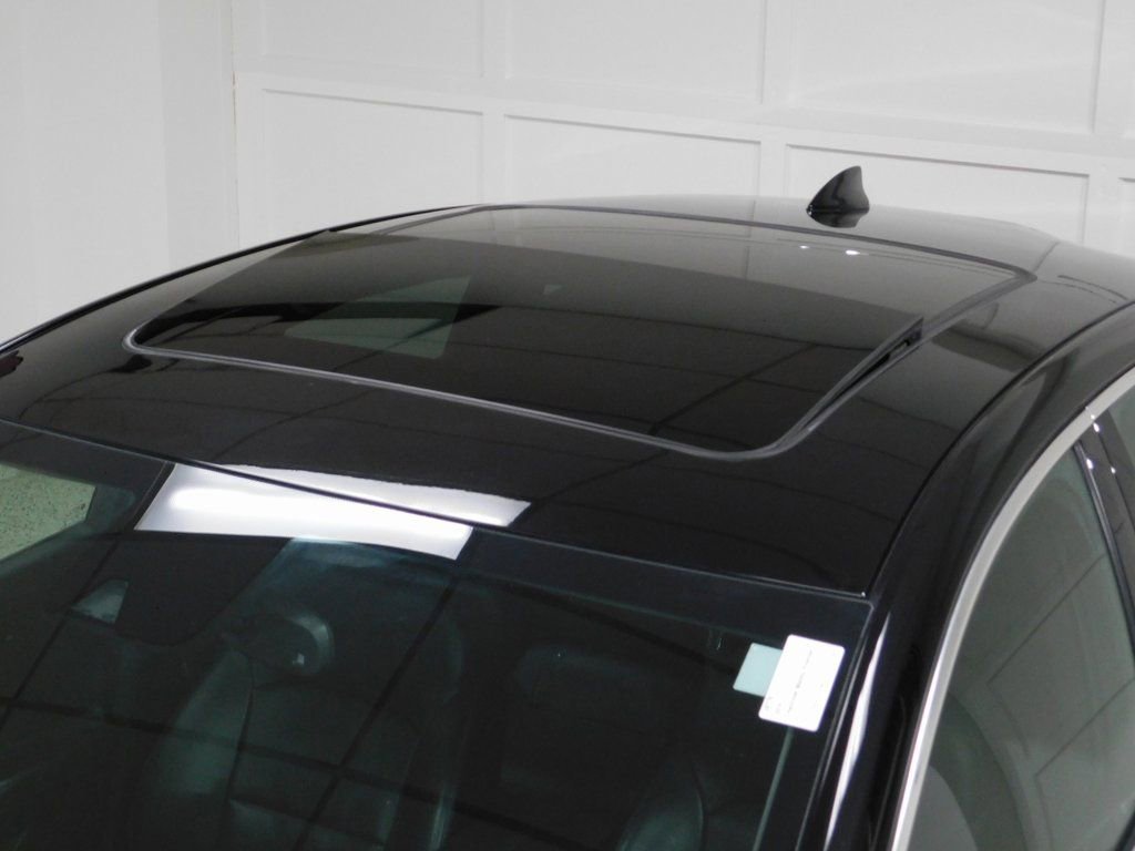 Used 2016 Chevrolet Malibu Premier w/ Driver Confidence Package II image 20