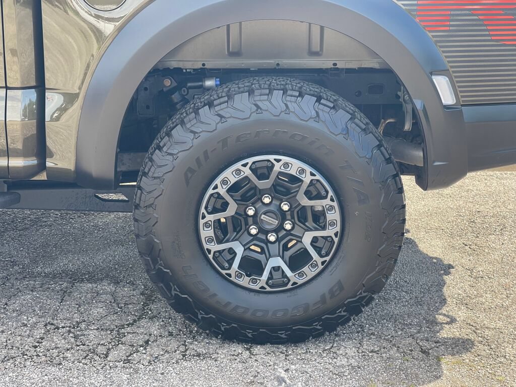 Used 2025 Ford F150 Raptor w/ Equipment Group 803A Raptor R AWD/4WD image 38