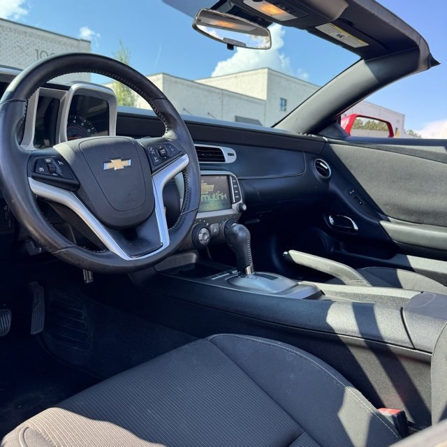 Used 2015 Chevrolet Camaro LT image 19