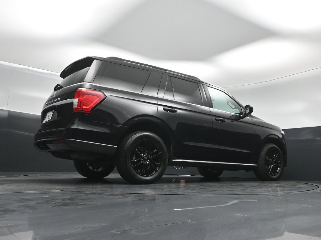 Used 2022 Ford Expedition XLT RWD image 48