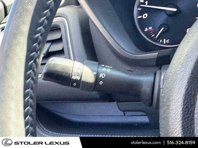 Used 2023 Subaru Ascent Touring image 27