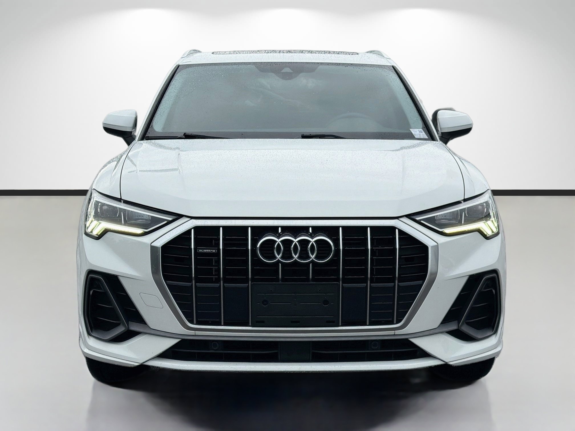 Used 2020 Audi Q3 2.0T Premium Plus AWD/4WD image 8