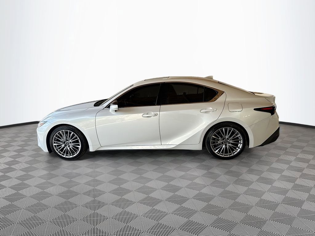 Used 2025 Lexus IS 300 w/ Premium Package RWD image 9