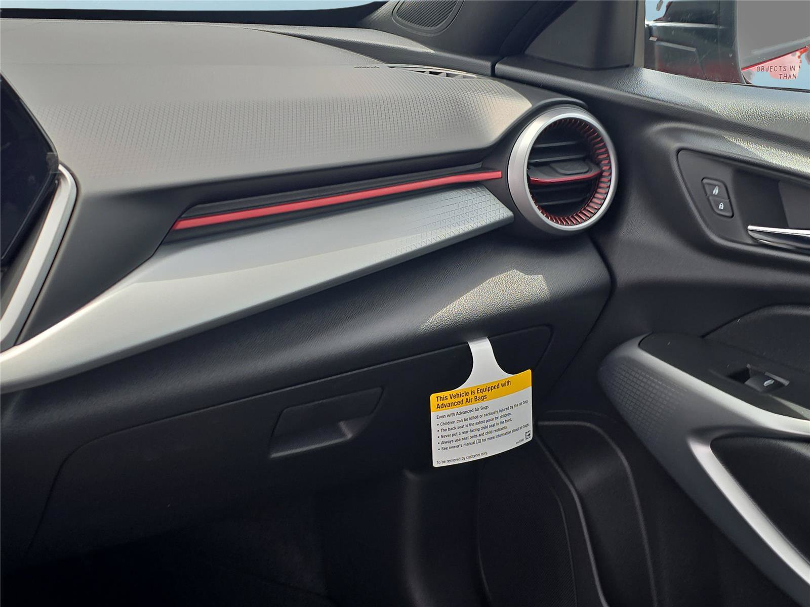 New 2026 Chevrolet Trax RS w/ Sunroof Package FWD image 28