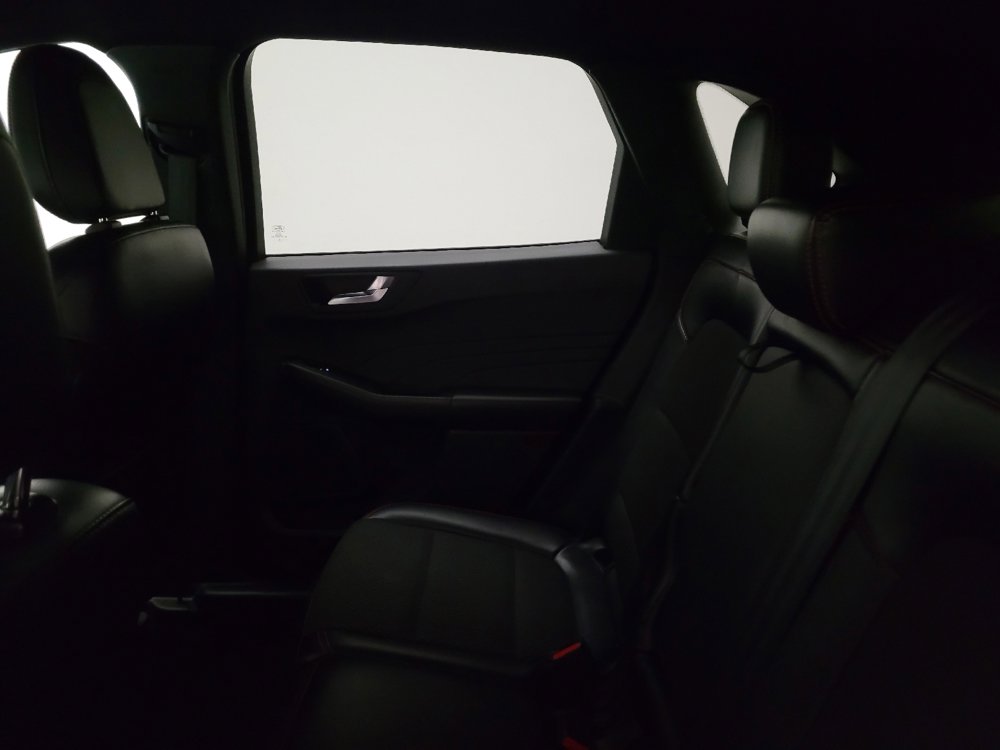 Used 2024 Ford Escape ST-Line image 18