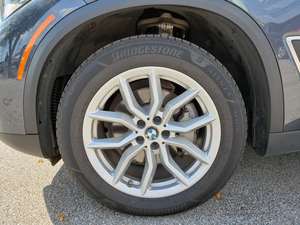 Used 2020 BMW X5 xDrive40i w/ Premium Package image 27