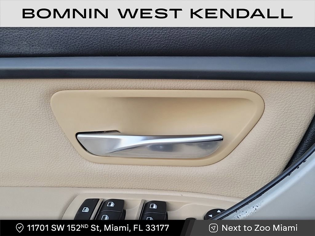 Used 2018 BMW 320i xDrive Sedan image 25