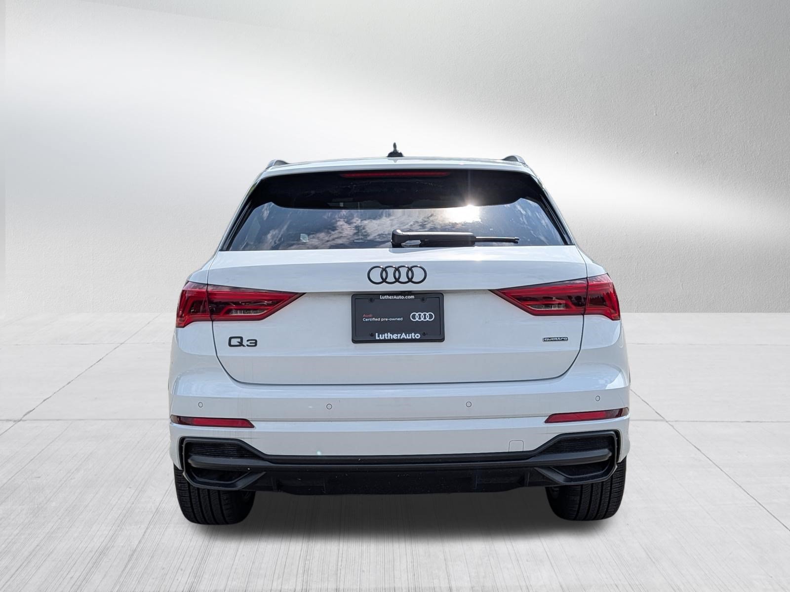 Certified 2022 Audi Q3 2.0T Premium Plus w/ Premium Plus Package AWD/4WD image 6