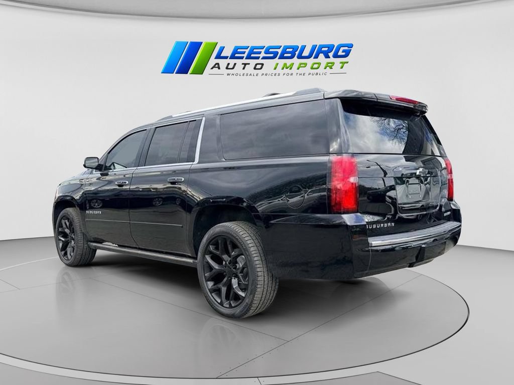 Used 2019 Chevrolet Suburban Premier AWD/4WD image 4