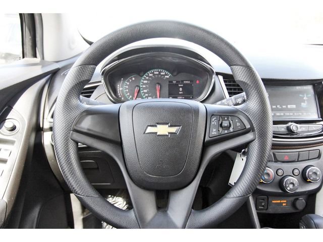 Used 2017 Chevrolet Trax LS image 14