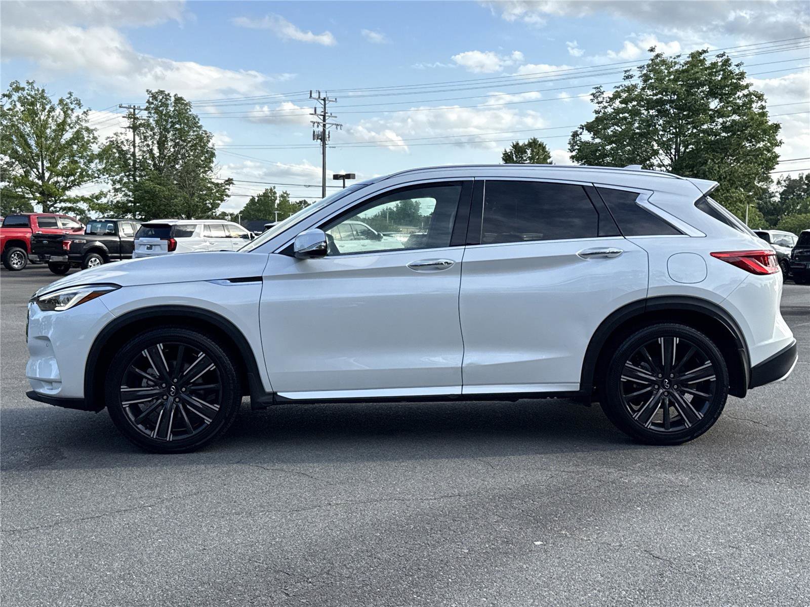 Used 2023 INFINITI QX50 Sensory AWD/4WD image 24